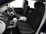  Front seats from Drivers Side photo